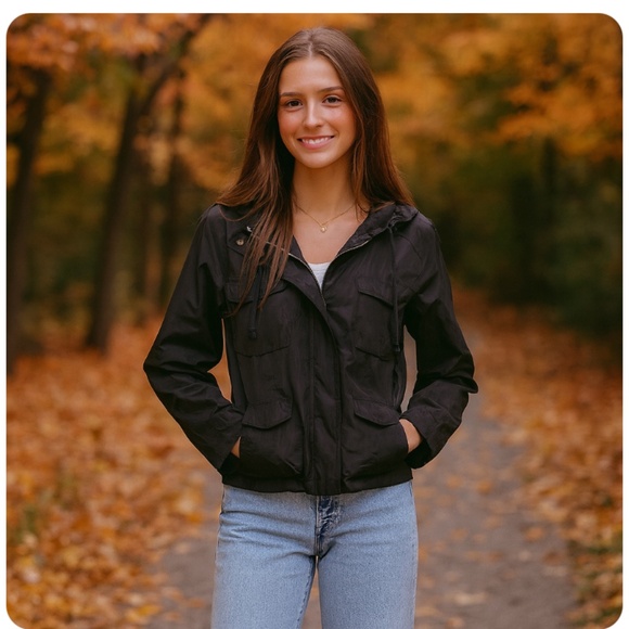 BRANDY MELVILLE Black Hooded Windbreaker Jacket OS - Picture 1 of 12